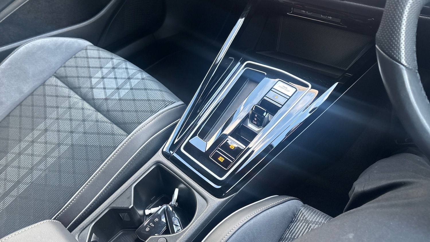 Used Volkswagen Golf 2024 for sale - 78064362: Photo 14