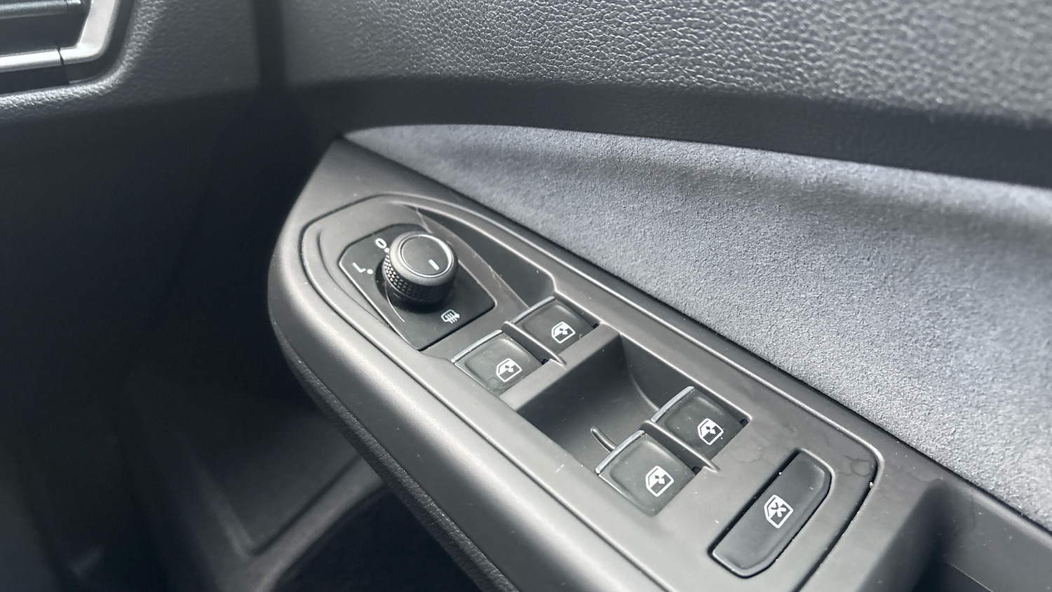 Used Volkswagen Golf 2024 for sale - 78064362: Photo 28