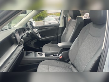 Used Volkswagen Touran 2025 for sale - 76100861: Photo