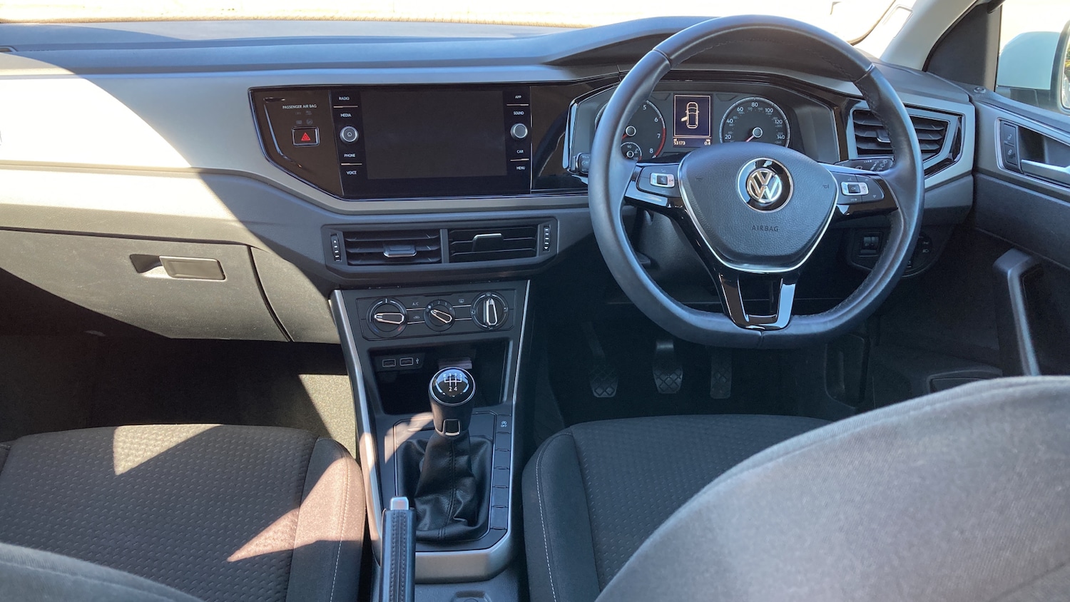 Used Volkswagen Polo 2018 for sale - 76332667: Photo 10