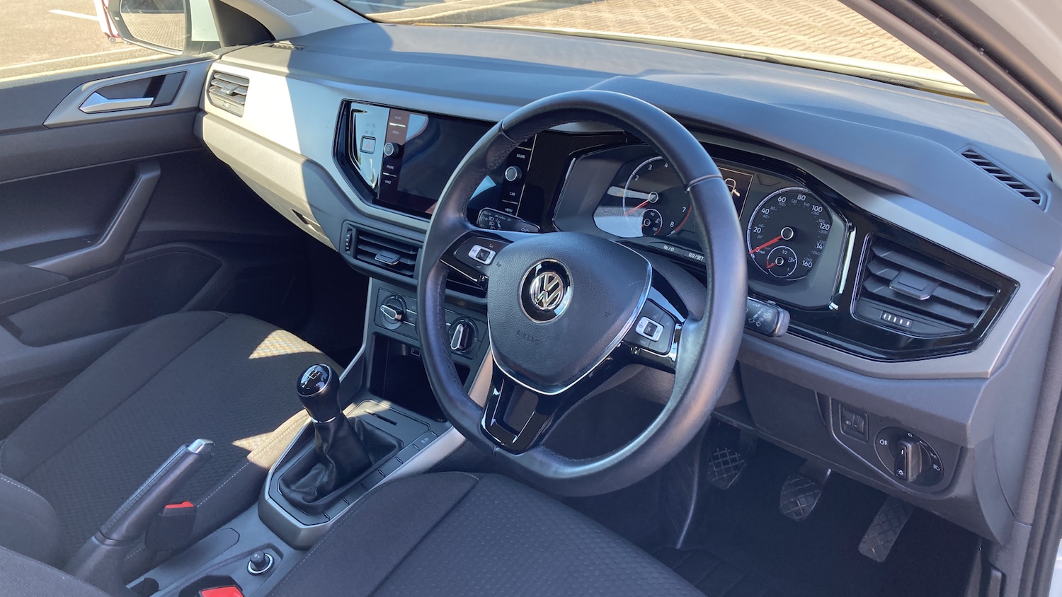 Used Volkswagen Polo 2018 for sale - 76332667: Photo 11