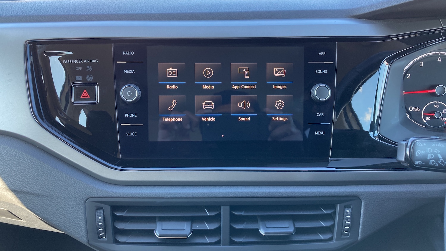 Used Volkswagen Polo 2018 for sale - 76332667: Photo 23
