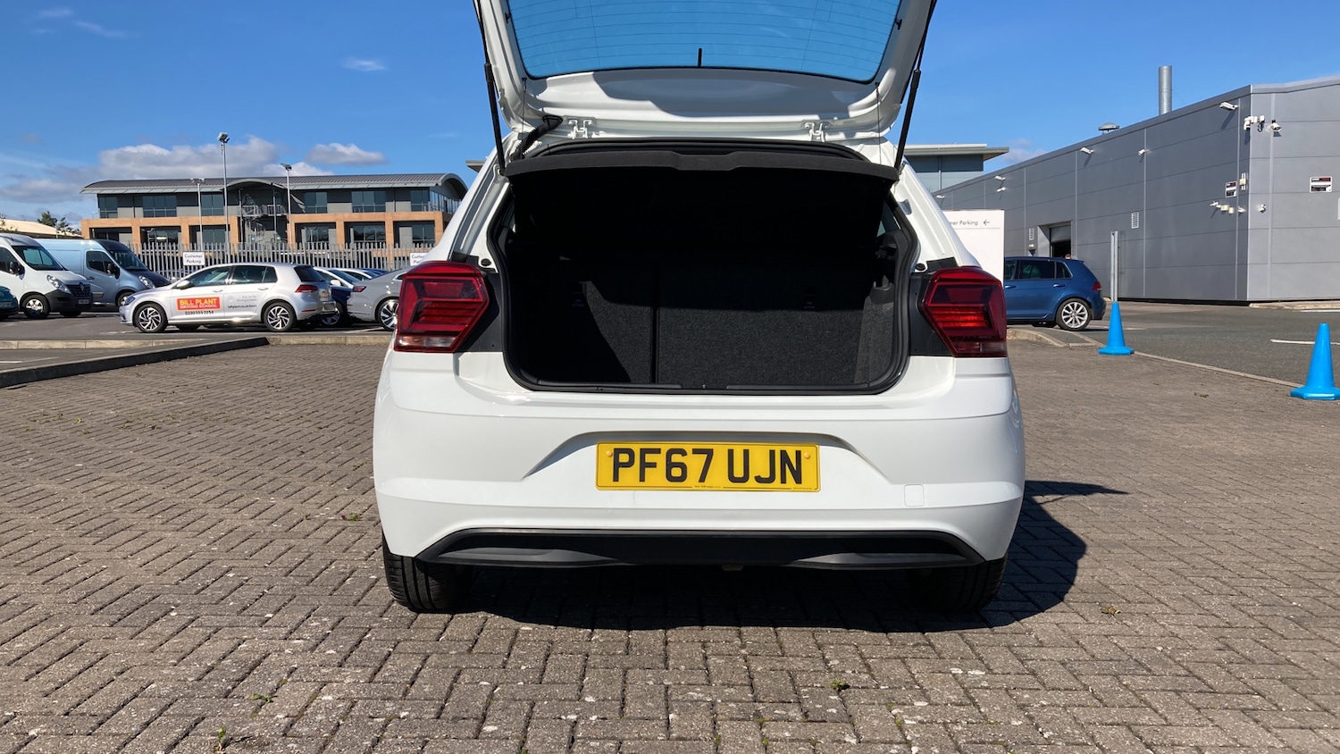 Used Volkswagen Polo 2018 for sale - 76332667: Photo 4
