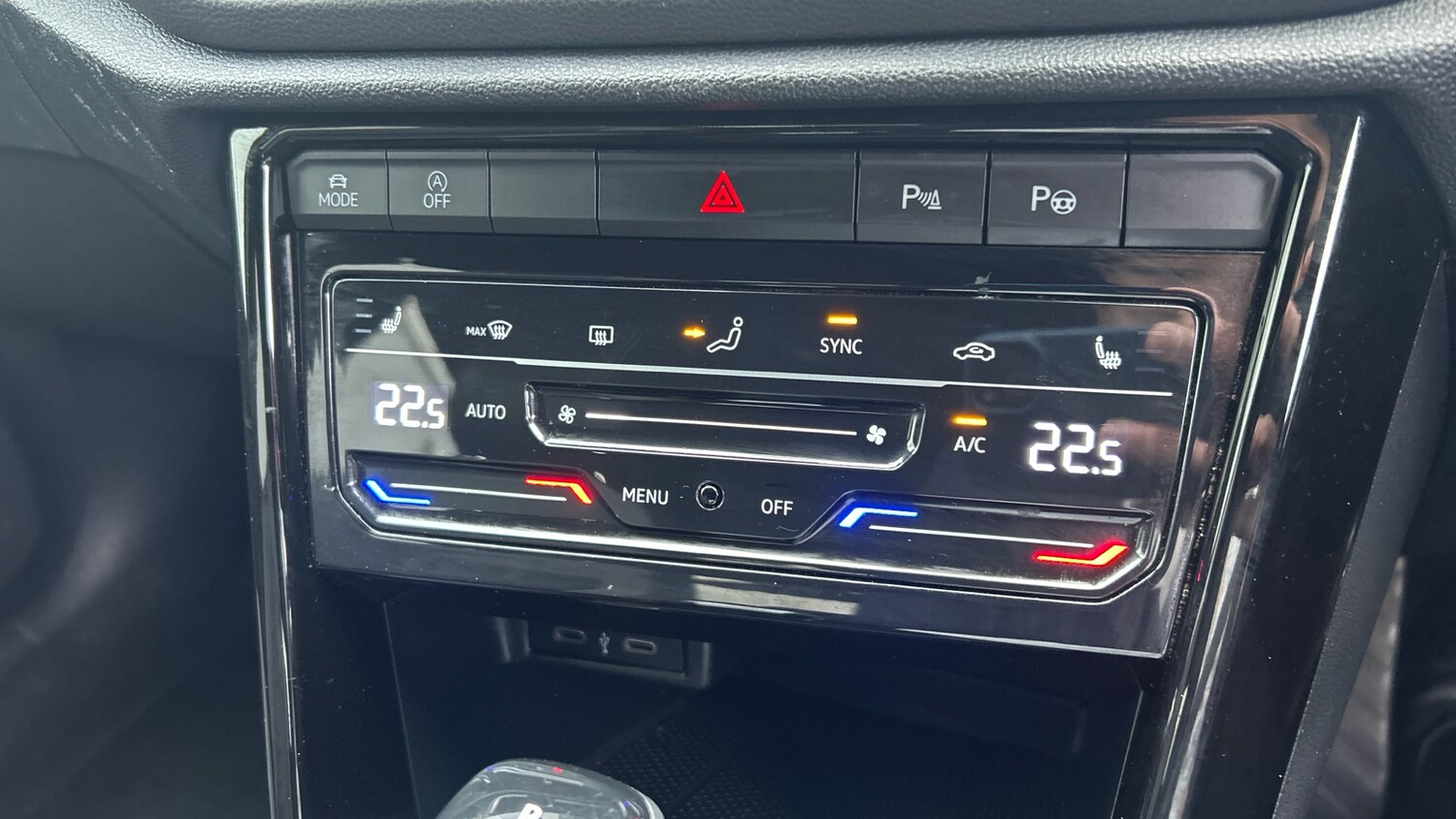 Used Volkswagen T-Roc 2022 for sale - 77830353: Photo 13