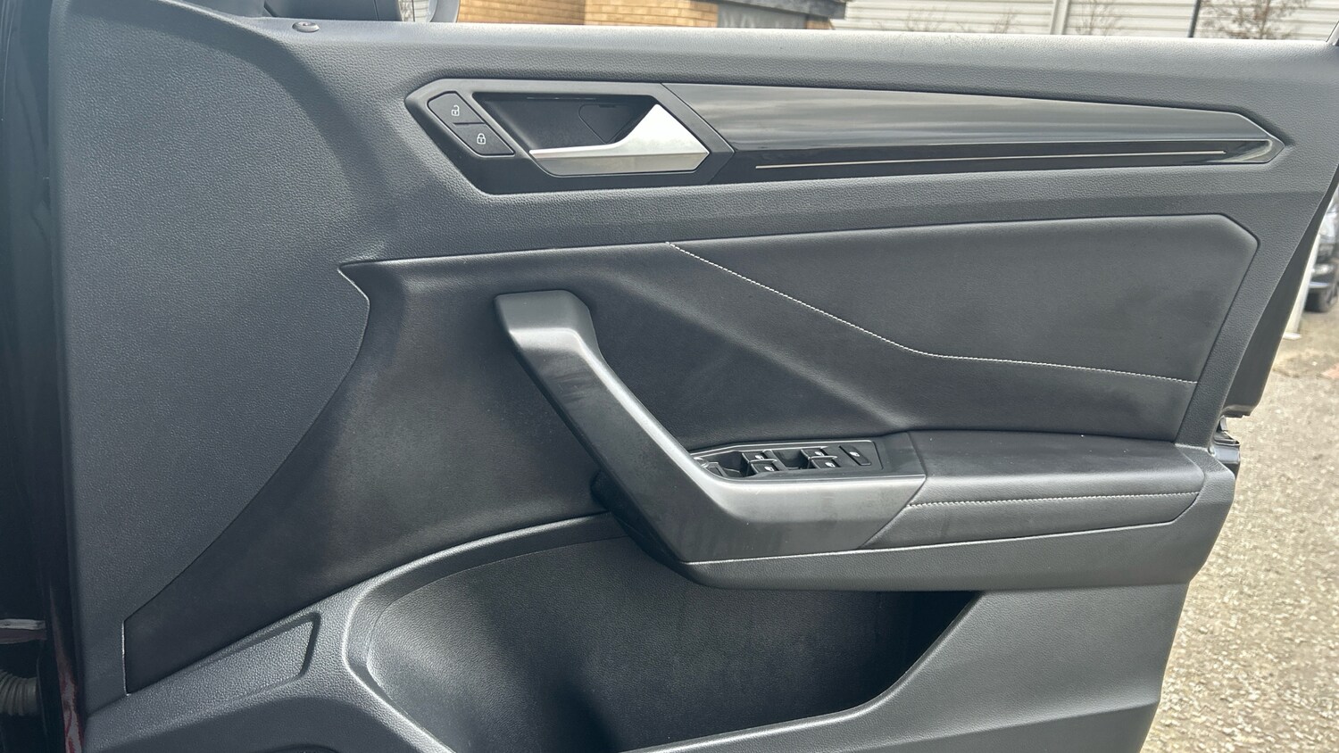 Used Volkswagen T-Roc 2022 for sale - 77830353: Photo 19