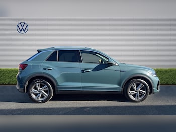 Used Volkswagen T-Roc 2023 for sale - 77961678: Photo