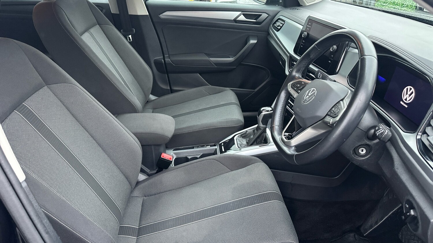 Used Volkswagen T-Roc 2022 for sale - 76627735: Photo 15