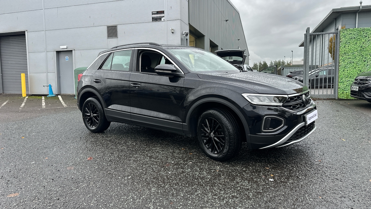 Used Volkswagen T-Roc 2022 for sale - 76627735: Photo 29