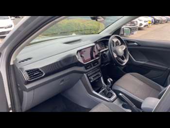 Used Volkswagen T-Cross 2021 for sale - 74490900: Photo