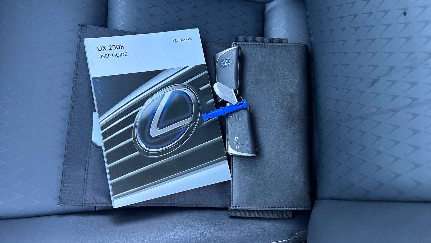 Used Lexus UX 2021 for sale - 77135664: Photo 19