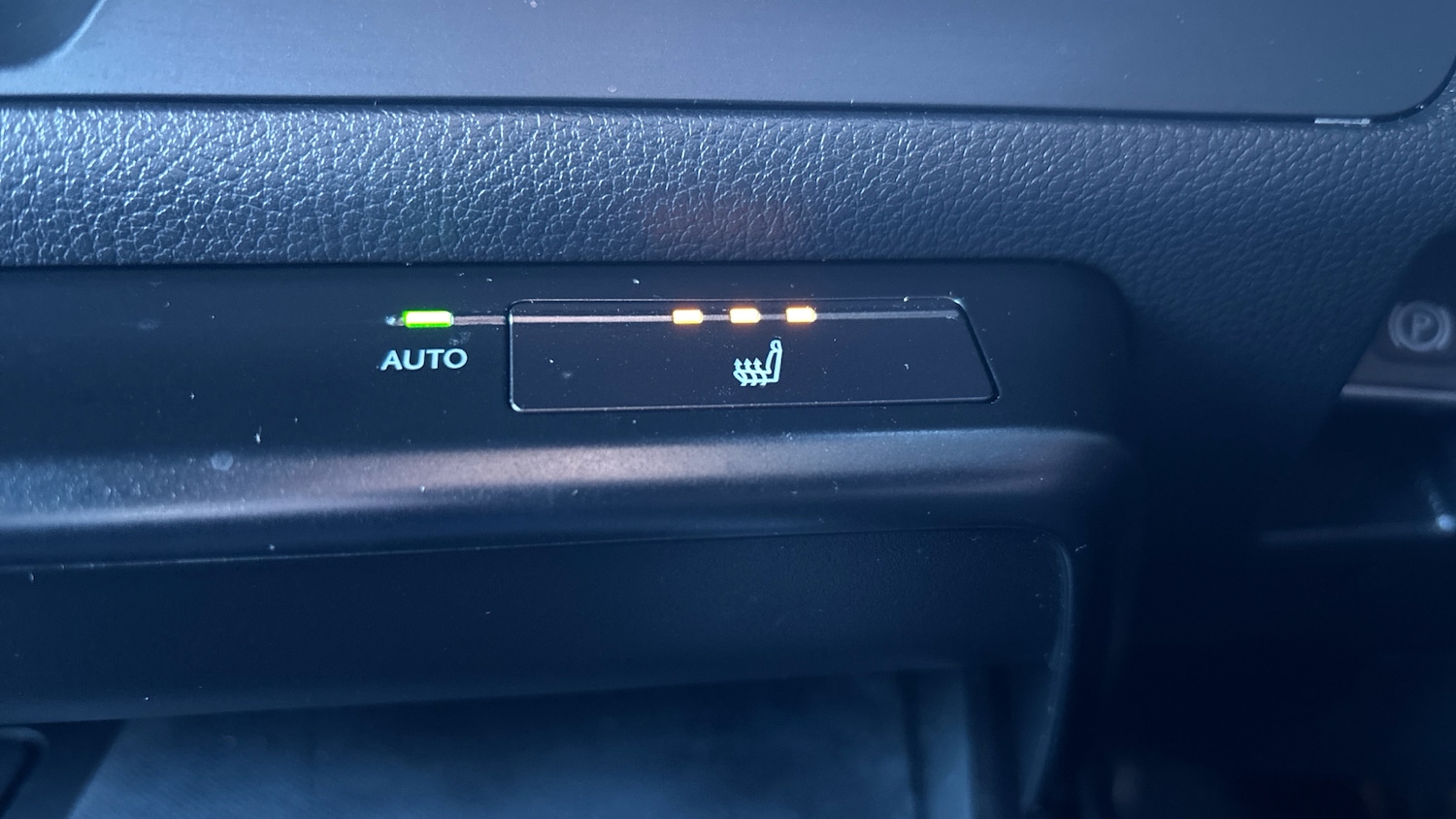 Used Lexus UX 2021 for sale - 77135664: Photo 29