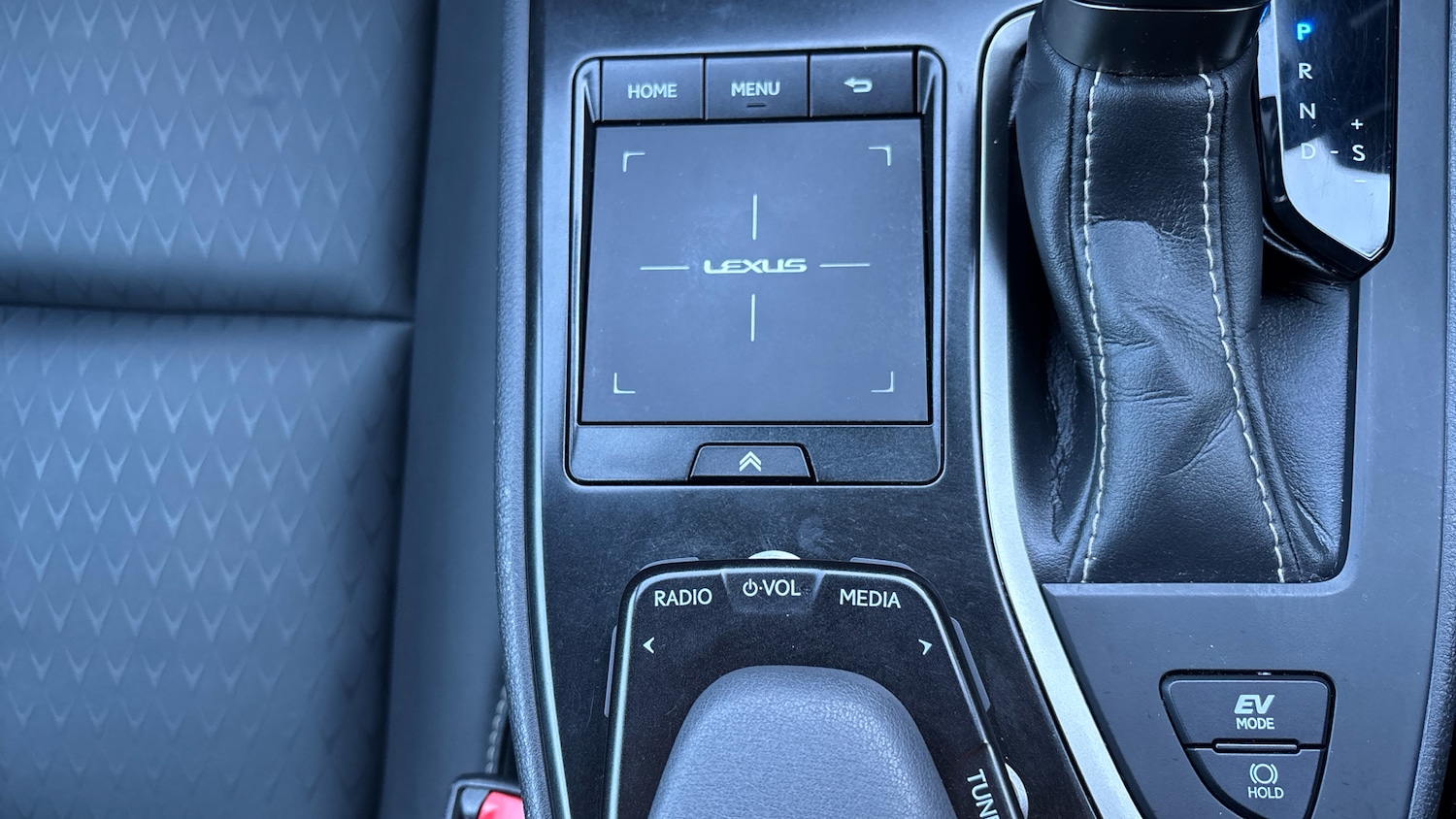 Used Lexus UX 2021 for sale - 77135664: Photo 31