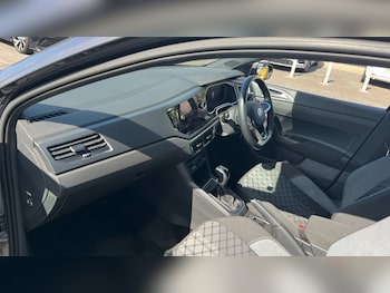 Used Volkswagen Polo 2023 for sale - 75367054: Photo