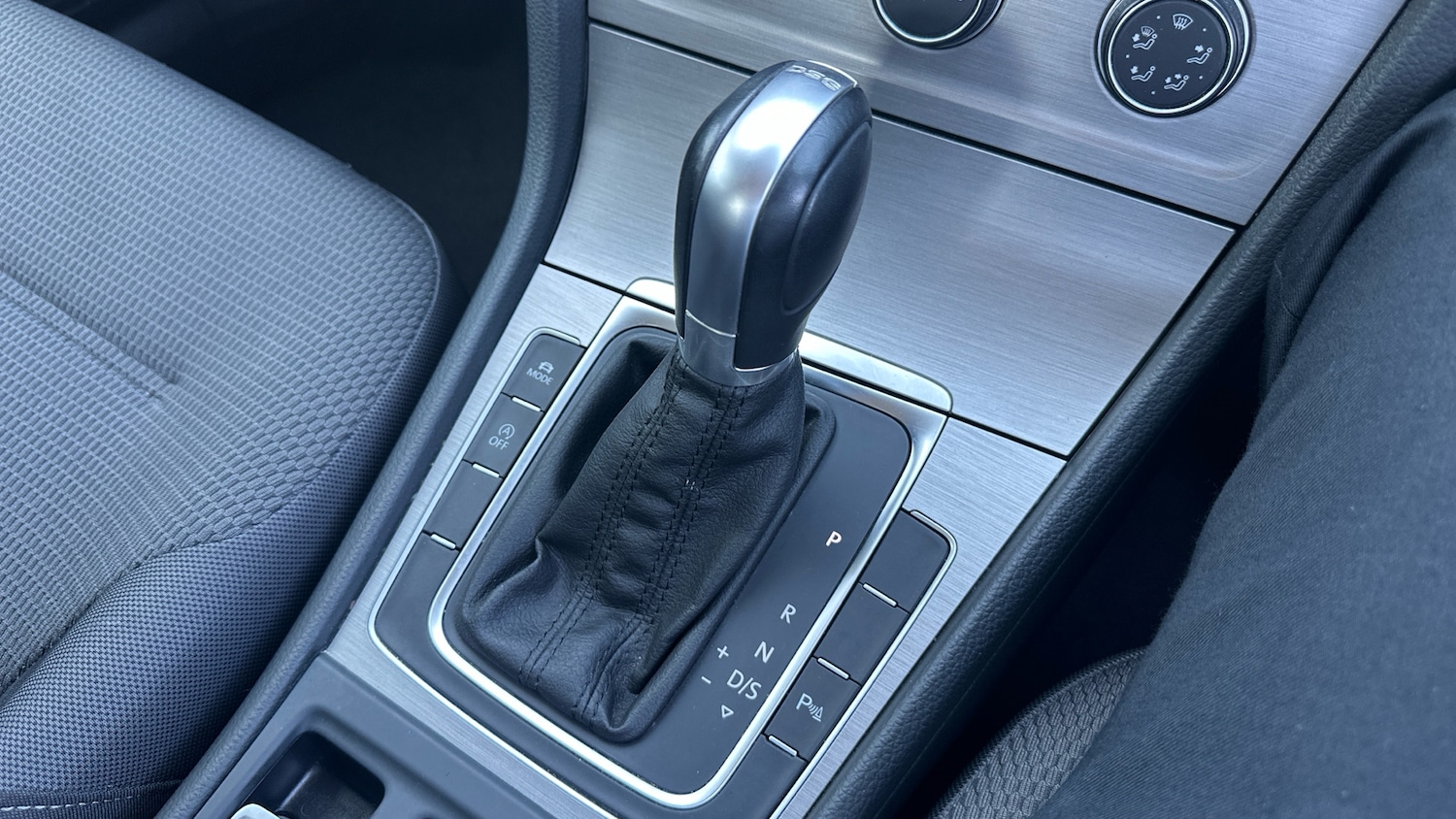 Used Volkswagen Golf 2016 for sale - 77945289: Photo 14