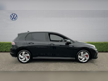 Used Volkswagen Golf 2025 for sale - 77845170: Photo