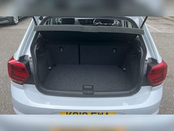 Used Volkswagen Polo 2018 for sale - 79720501: Photo