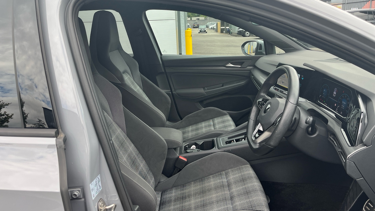 Used Volkswagen Golf 2022 for sale - 76892832: Photo 15