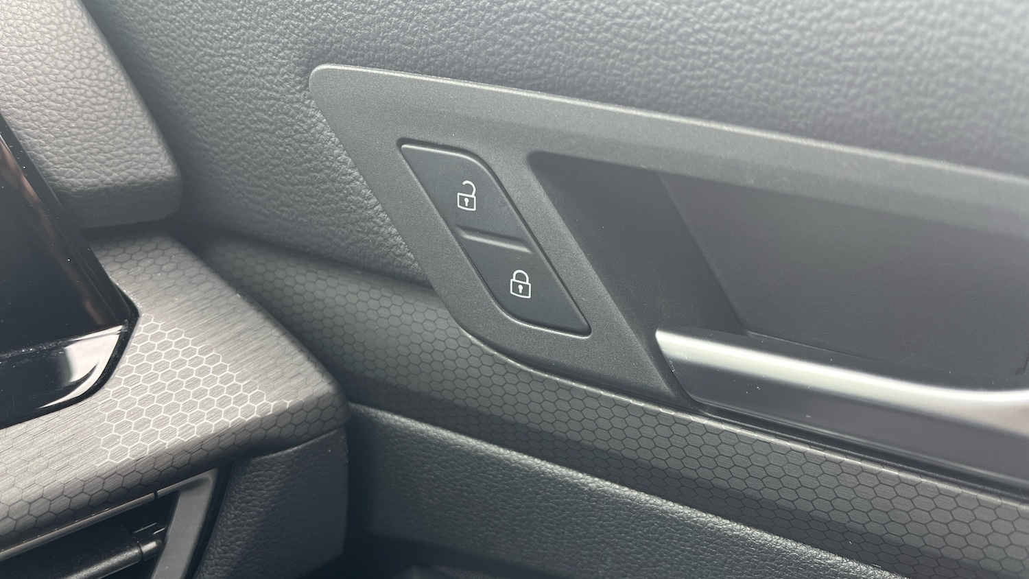 Used Volkswagen Golf 2022 for sale - 76892832: Photo 39