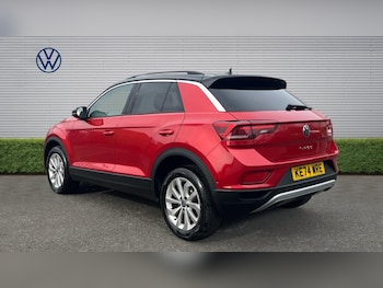 Used Volkswagen T-Roc 2024 for sale - 77961679: Photo