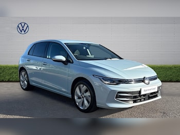 Used Volkswagen Golf 2025 for sale - 78433372: Photo