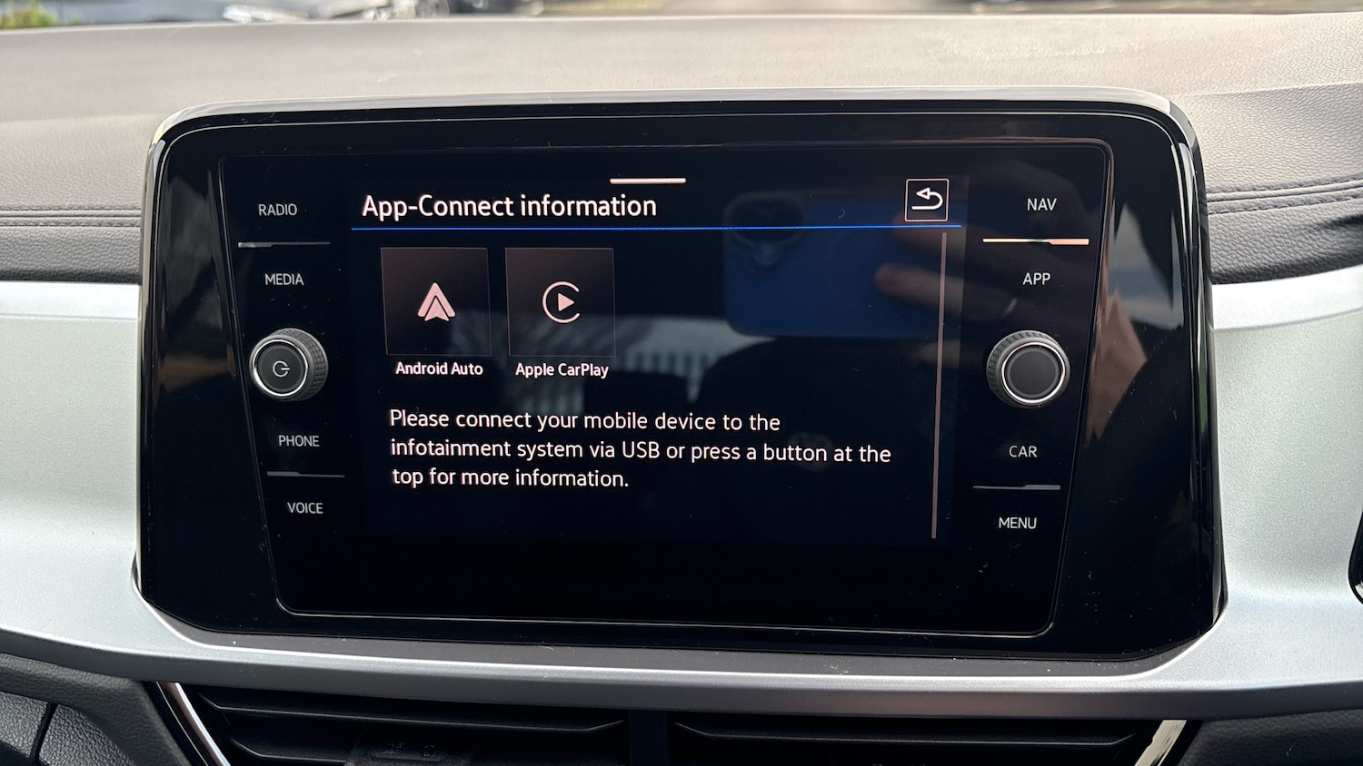 Used Volkswagen T-Roc 2025 for sale - 77105205: Photo 39