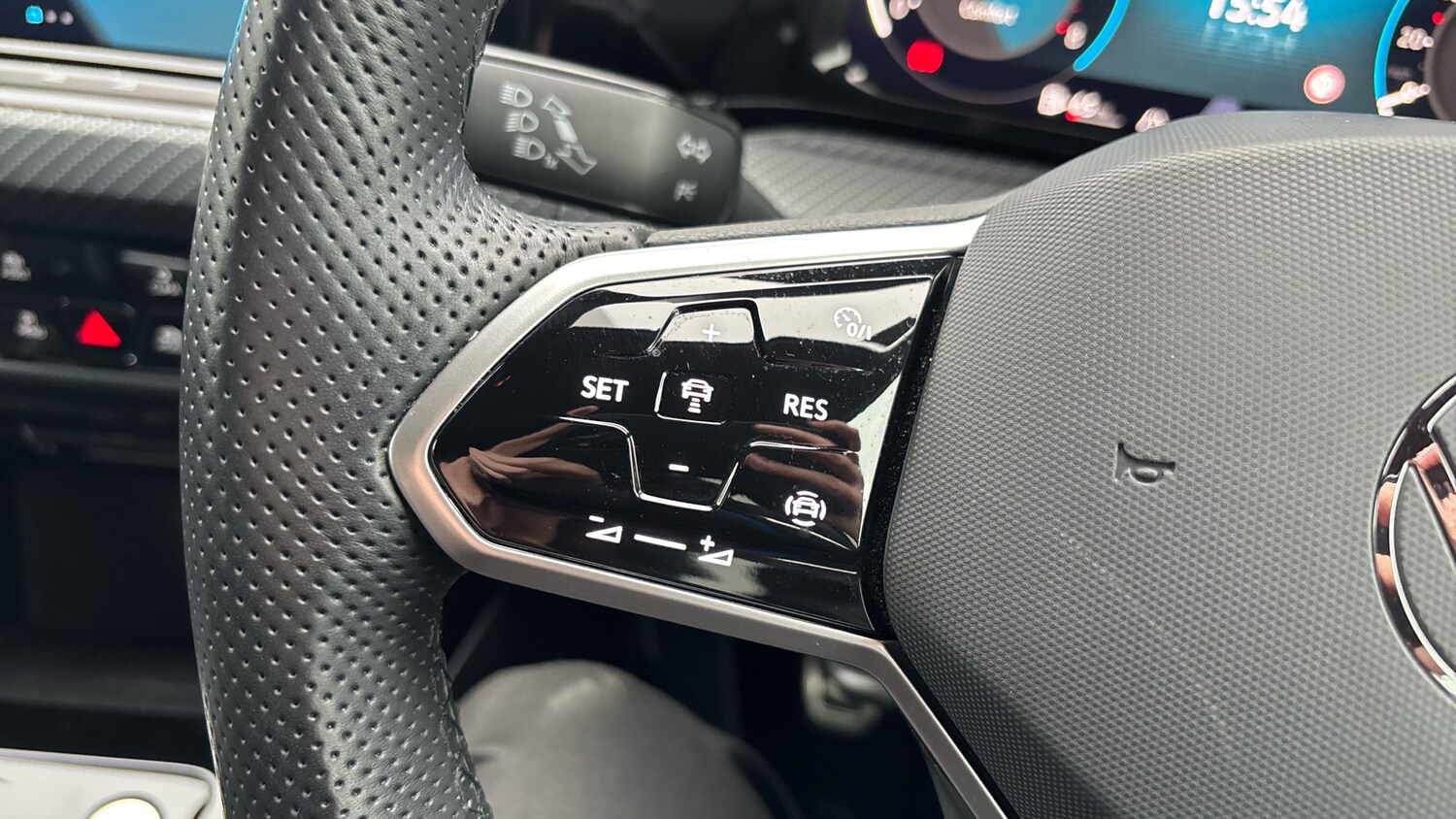 Used Volkswagen Golf 2024 for sale - 77945283: Photo 17