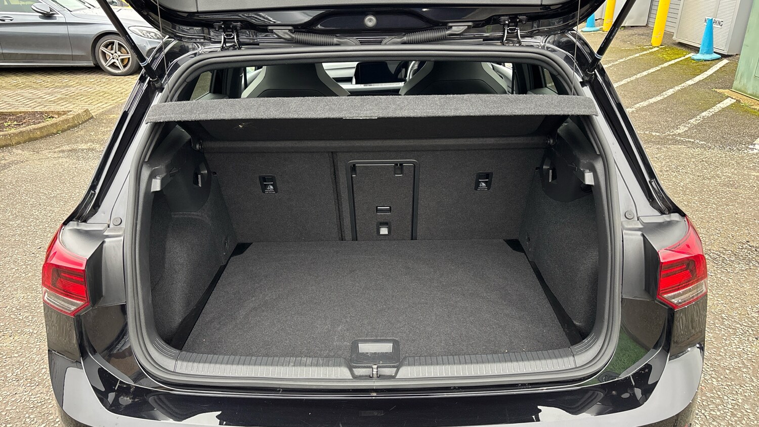 Used Volkswagen Golf 2024 for sale - 77945283: Photo 20