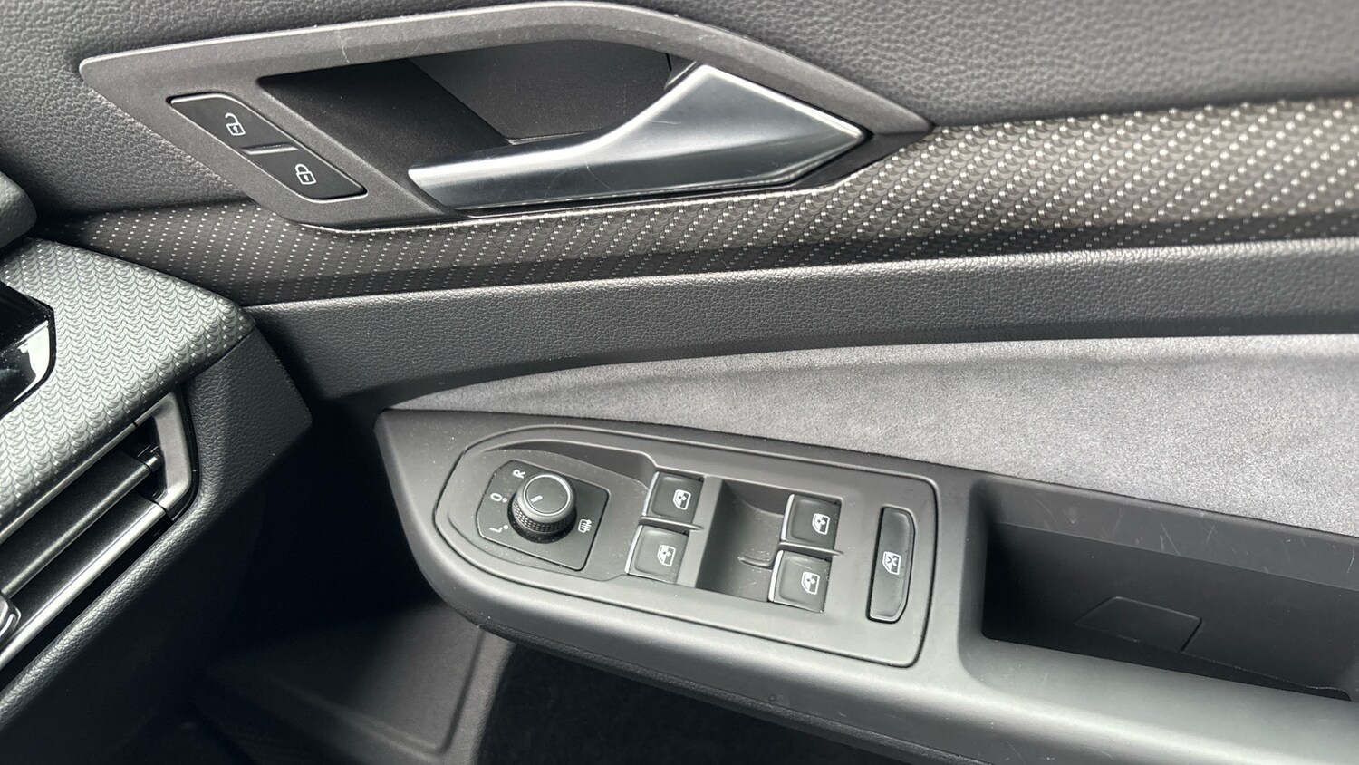 Used Volkswagen Golf 2024 for sale - 77945283: Photo 36