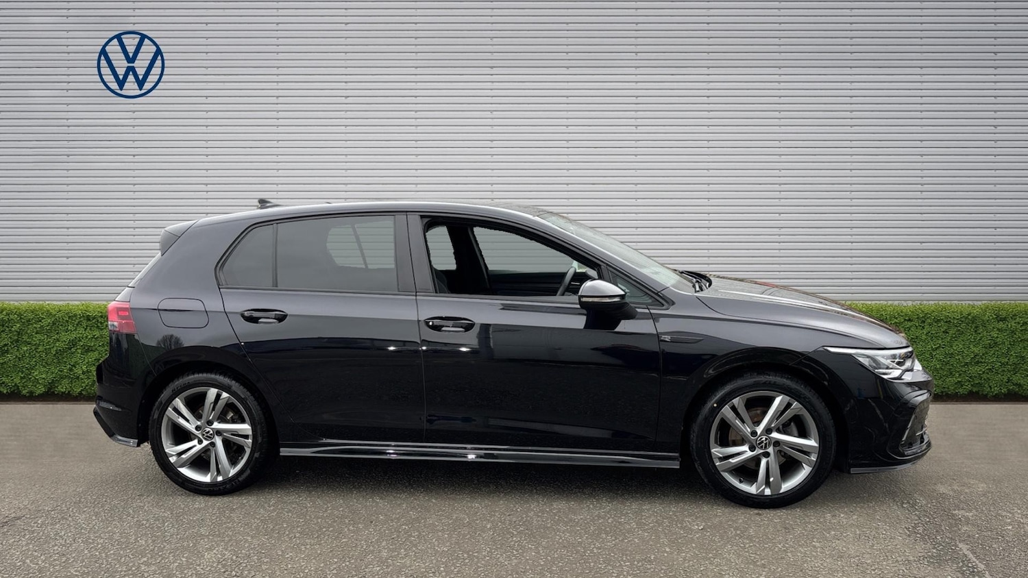 Used Volkswagen Golf 2024 for sale - 77945283: Photo 4