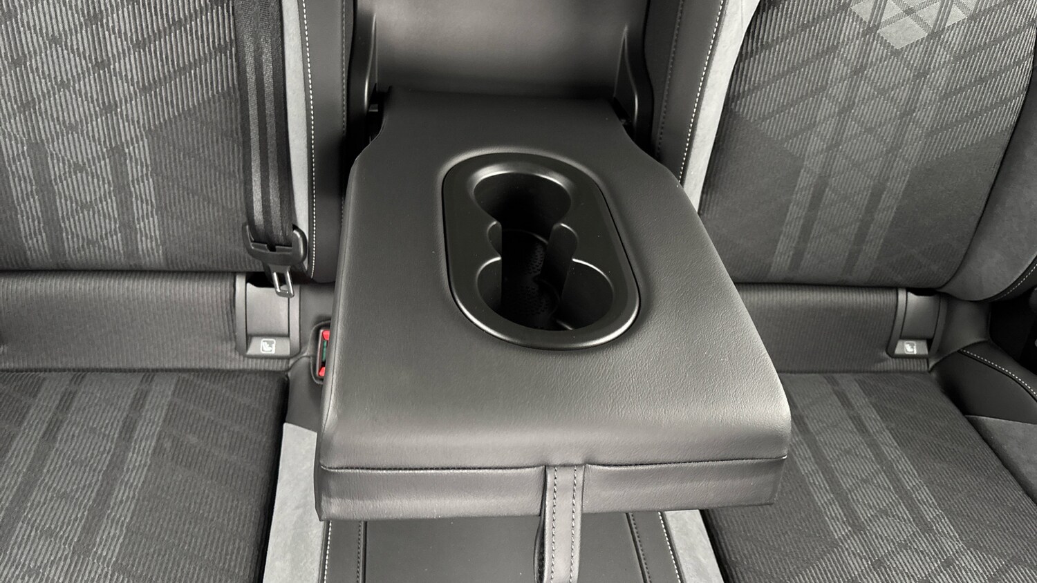 Used Volkswagen Golf 2024 for sale - 77945283: Photo 41