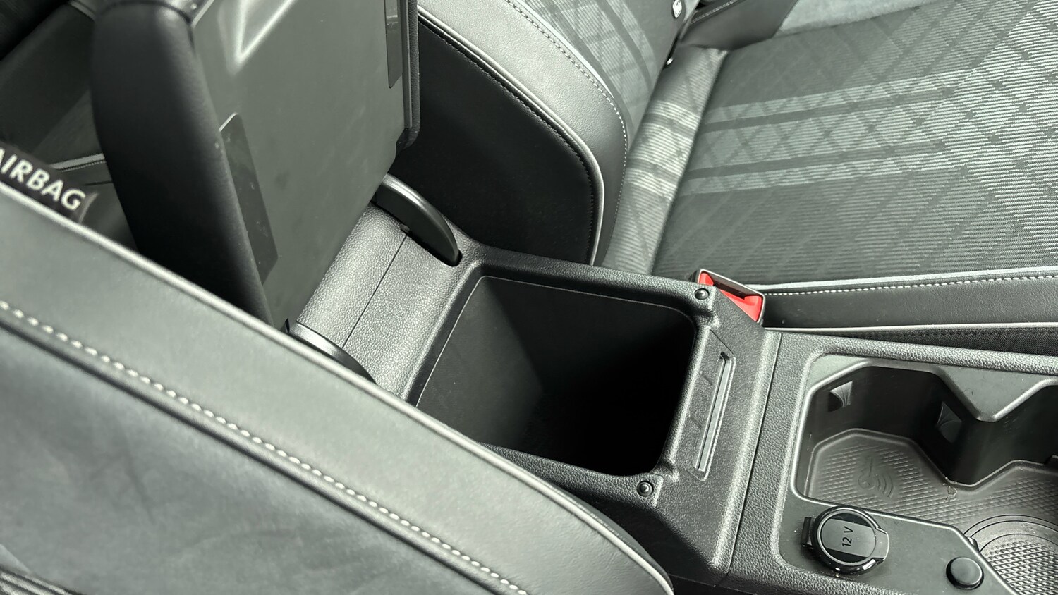 Used Volkswagen Golf 2024 for sale - 77945283: Photo 43