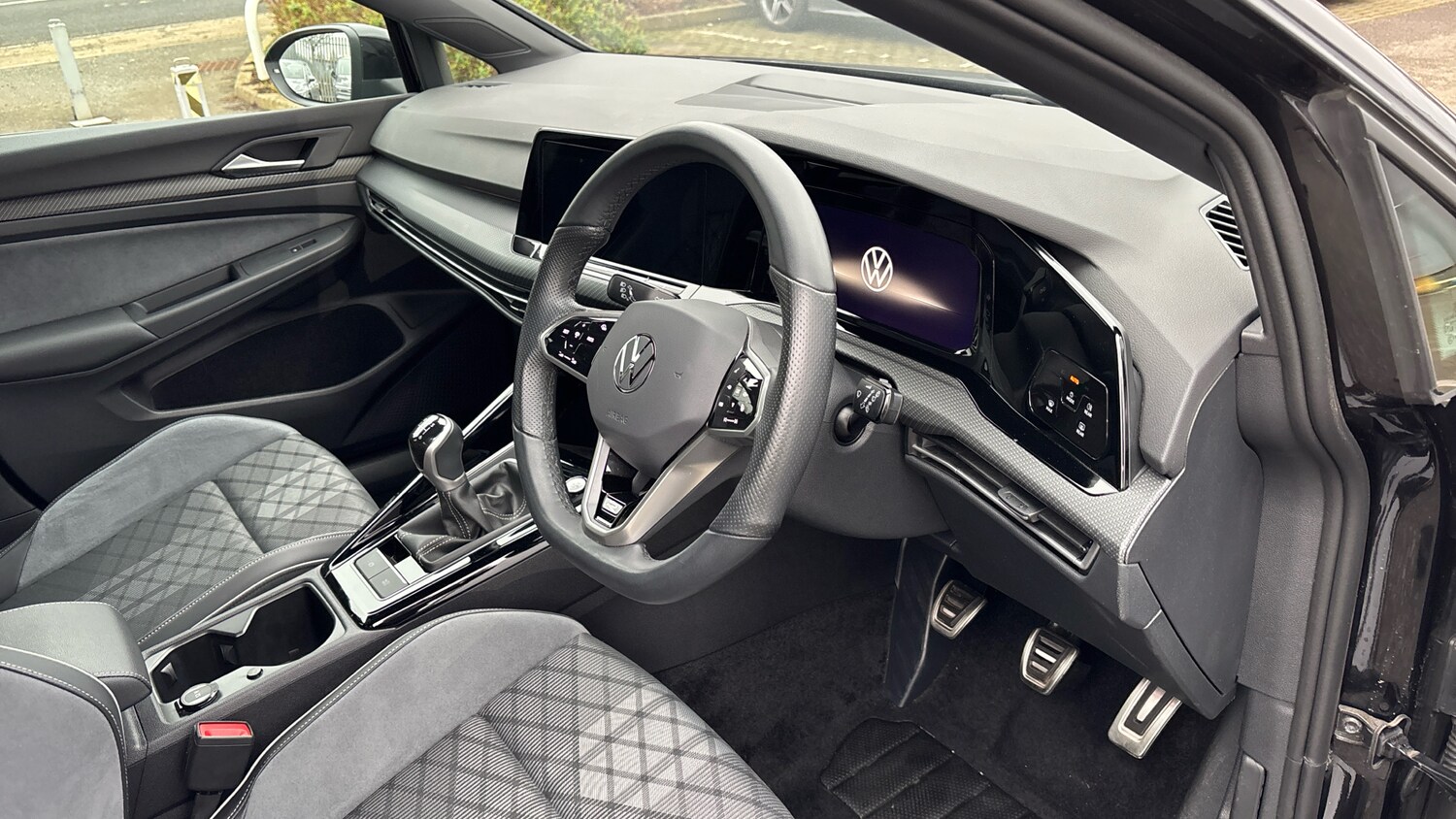 Used Volkswagen Golf 2024 for sale - 77945283: Photo 6