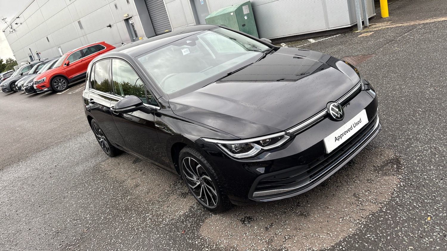 Used Volkswagen Golf 2023 for sale - 75995107: Photo 31