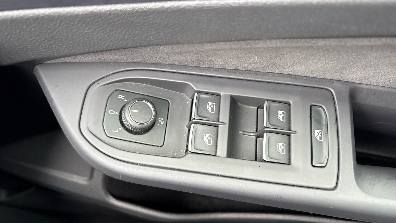 Used Volkswagen Golf 2023 for sale - 75995107: Photo 37