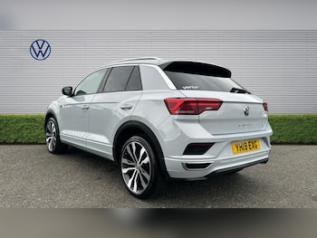 Used Volkswagen T-Roc 2019 for sale - 77742478: Photo