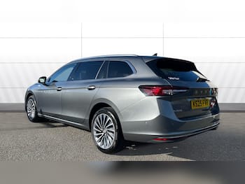 Used Skoda Superb 2025 for sale - 79868568: Photo