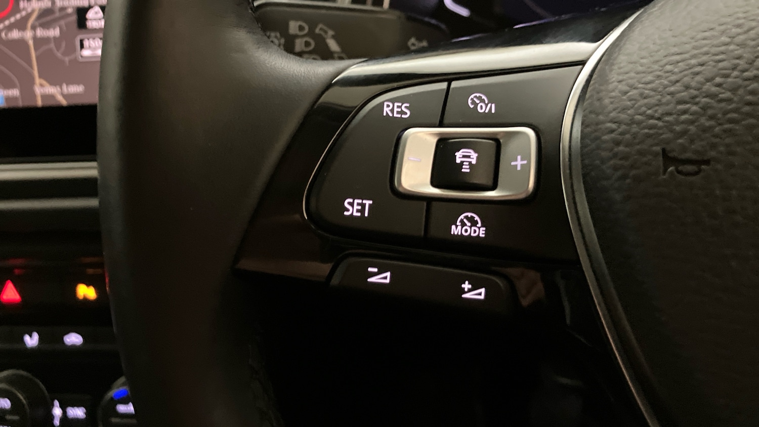 Used Volkswagen T-Roc 2018 for sale - 77460188: Photo 17