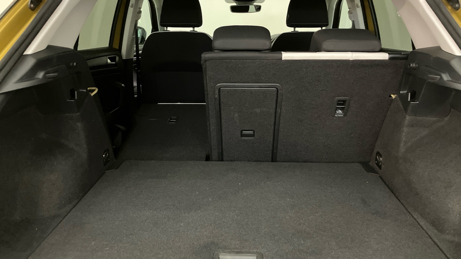 Used Volkswagen T-Roc 2018 for sale - 77460188: Photo 36