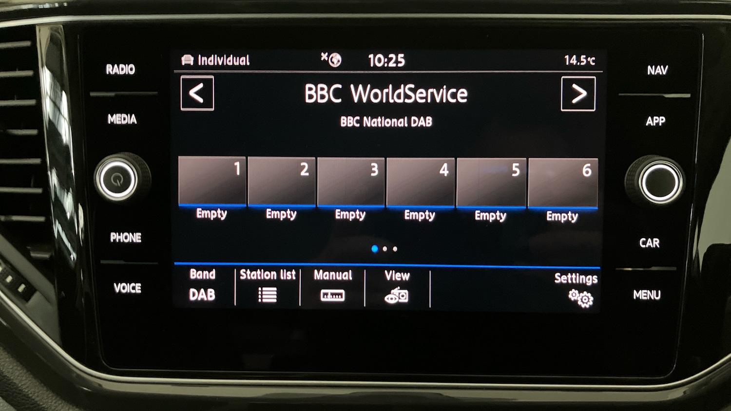 Used Volkswagen T-Roc 2018 for sale - 77460188: Photo 39