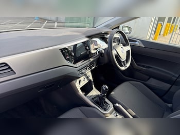 Used Volkswagen Polo 2020 for sale - 79287676: Photo