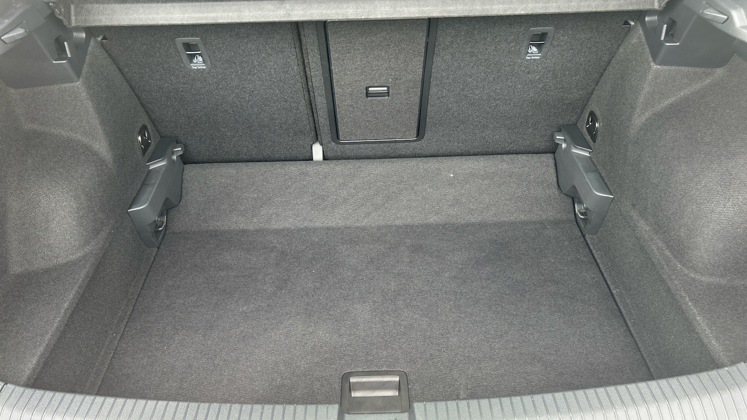 Used Volkswagen T-Roc 2022 for sale - 76421783: Photo 35