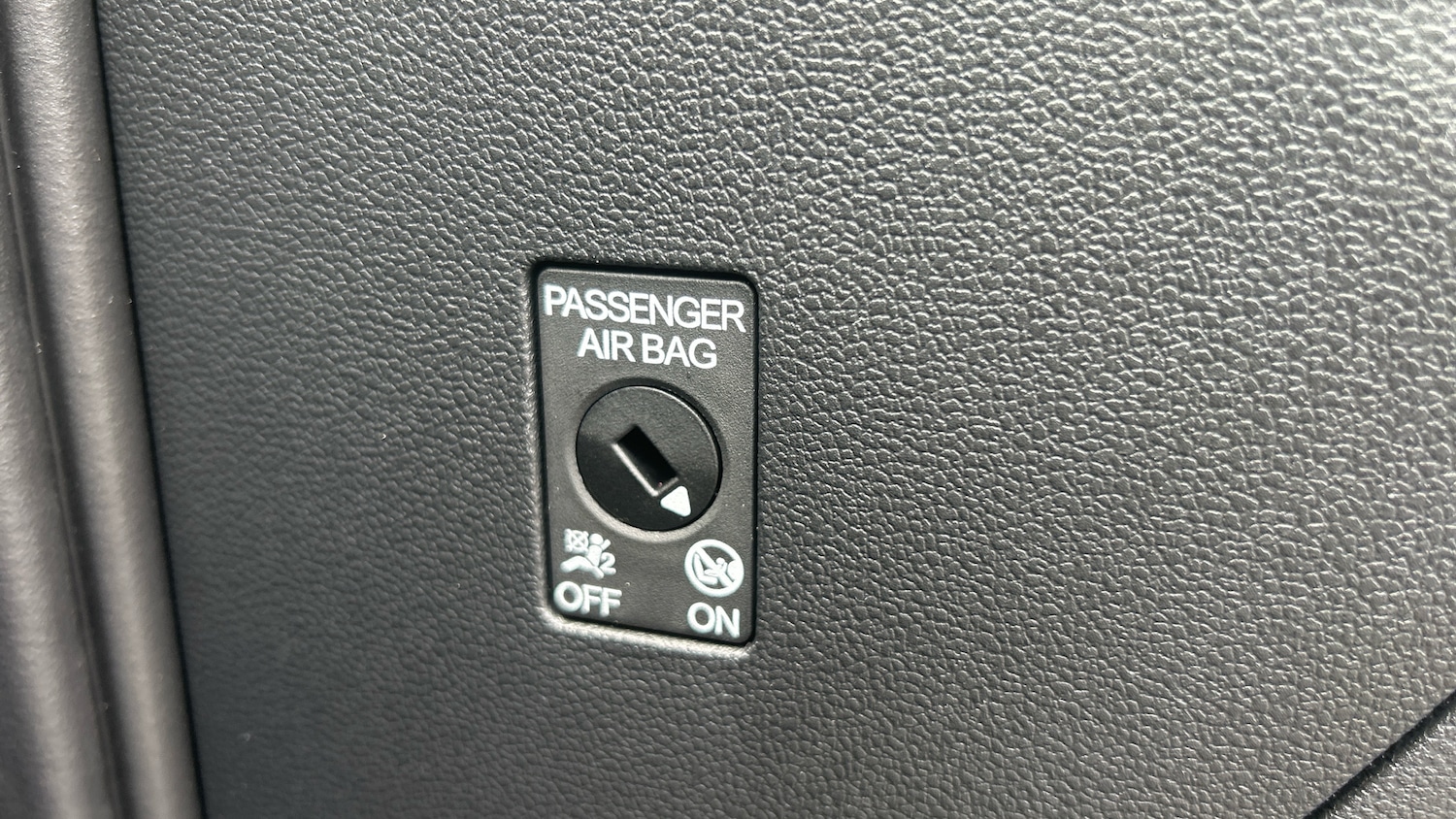 Used Volkswagen T-Roc 2022 for sale - 76421783: Photo 37