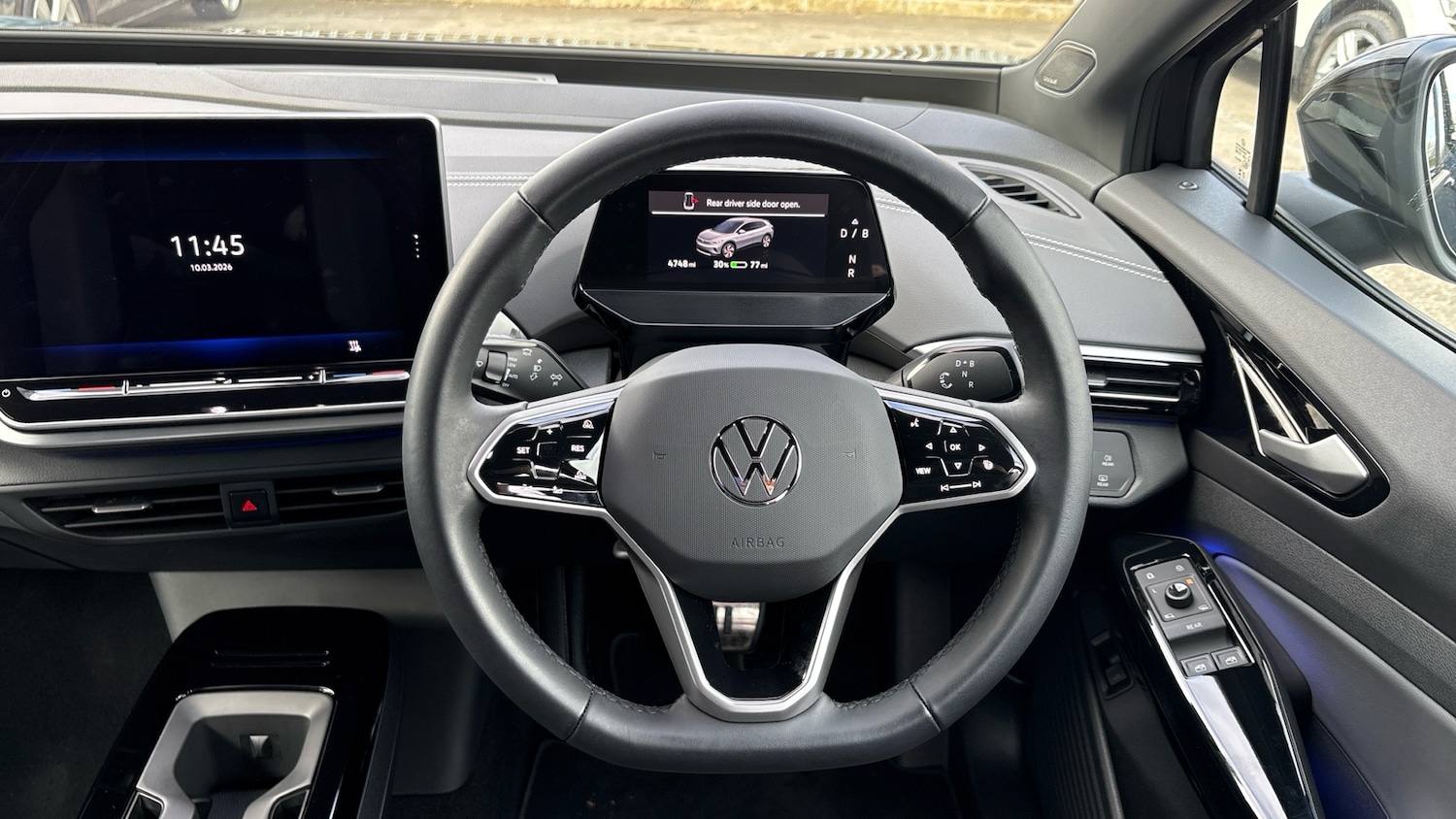 Used Volkswagen ID.4 2025 for sale - 78132157: Photo 10