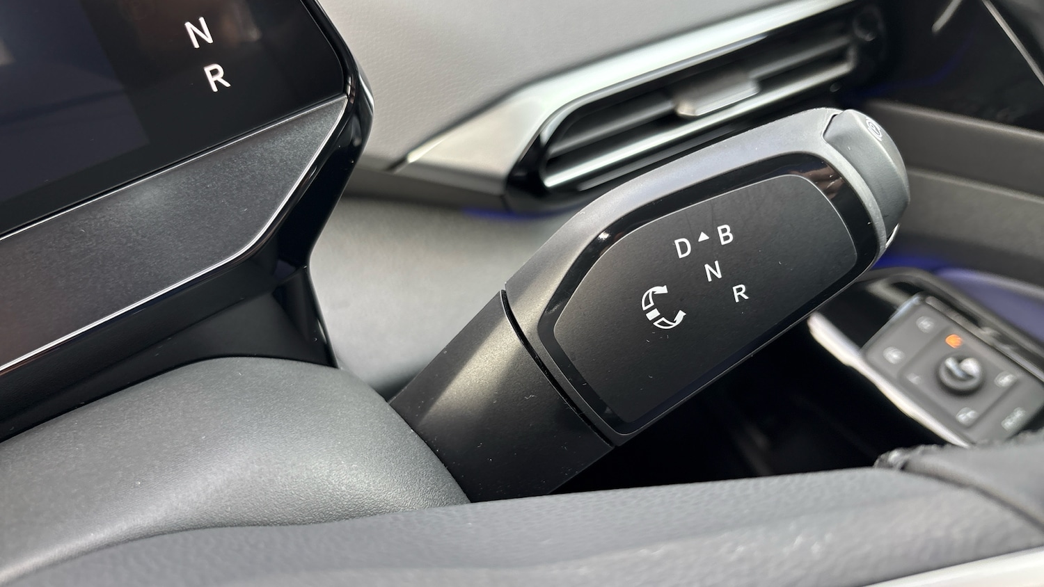 Used Volkswagen ID.4 2025 for sale - 78132157: Photo 14