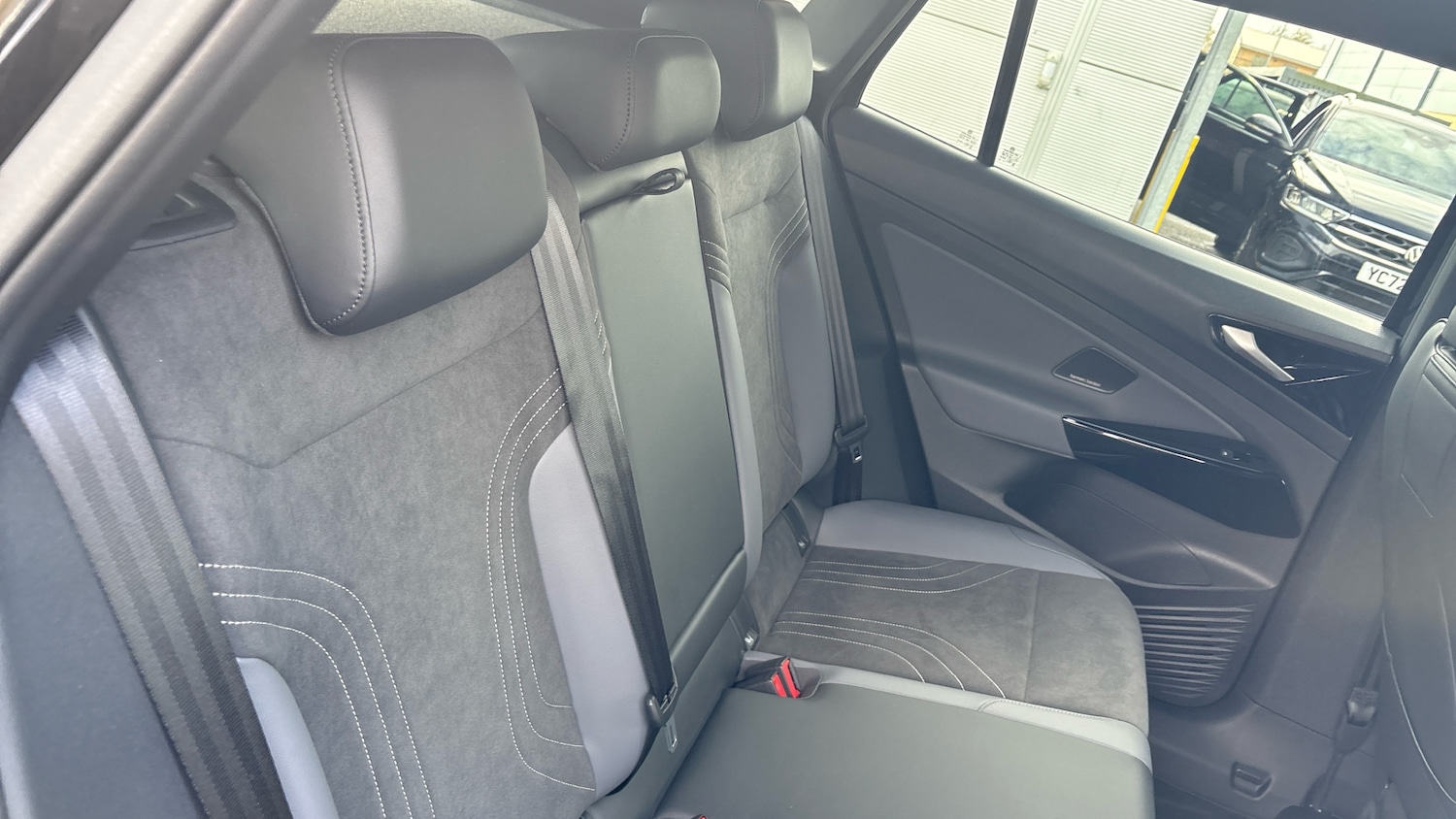 Used Volkswagen ID.4 2025 for sale - 78132157: Photo 16