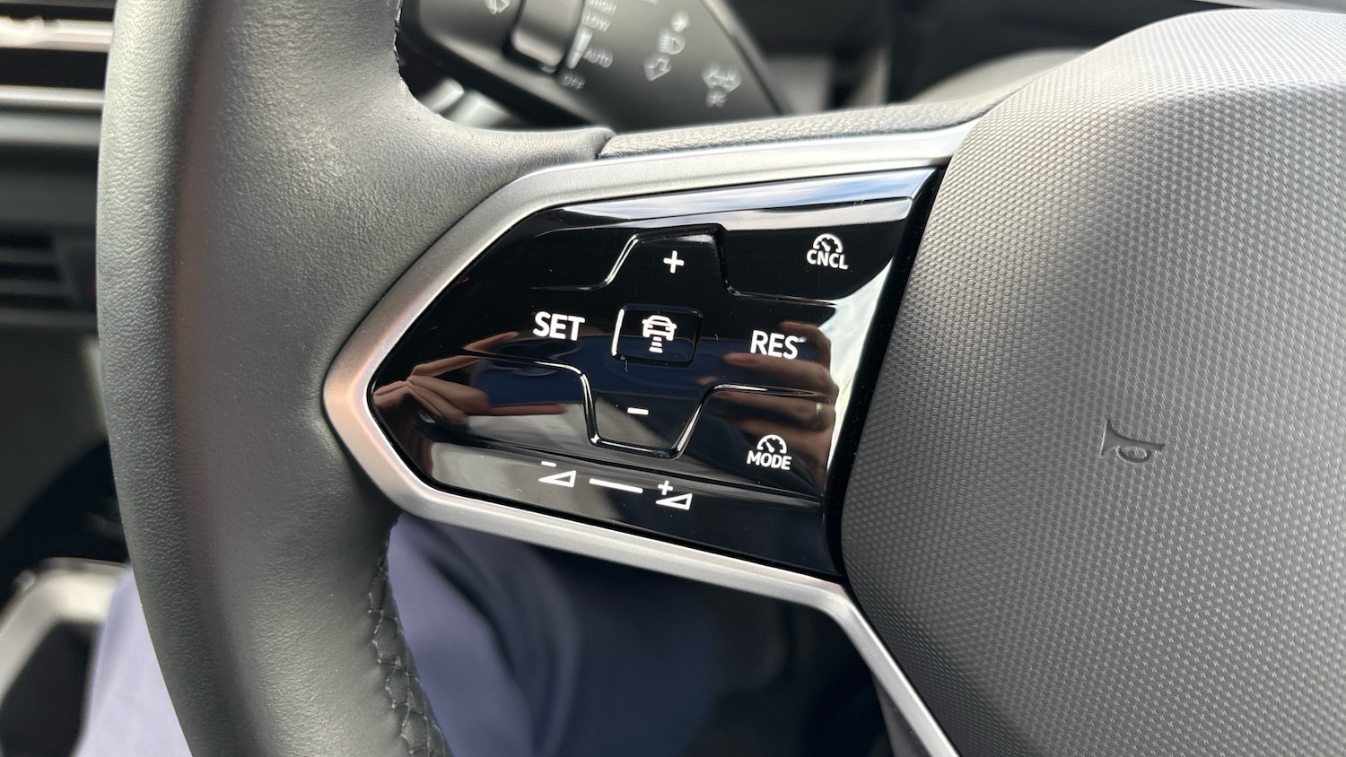 Used Volkswagen ID.4 2025 for sale - 78132157: Photo 17