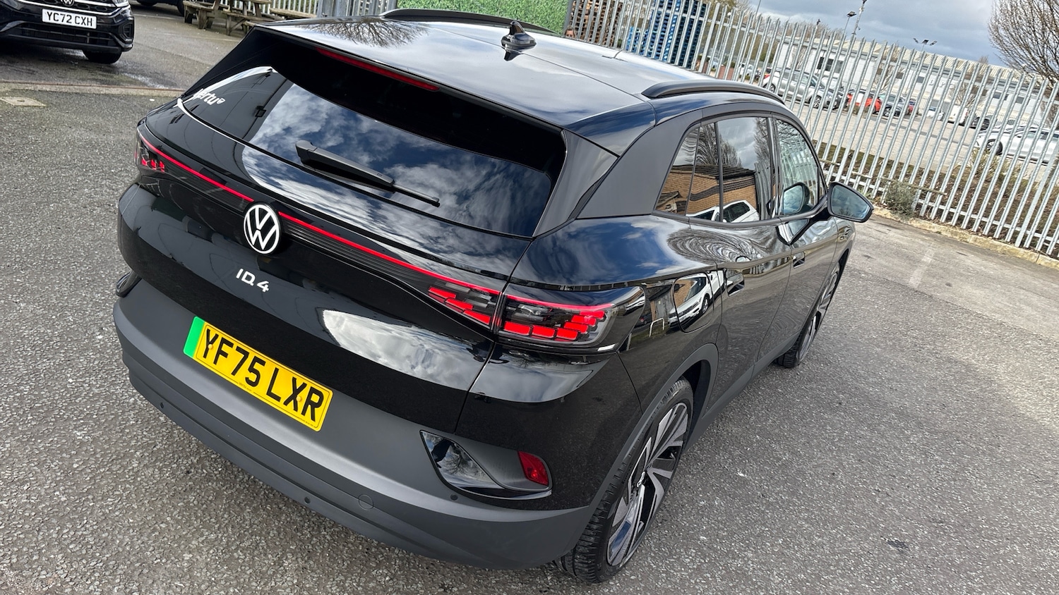 Used Volkswagen ID.4 2025 for sale - 78132157: Photo 24