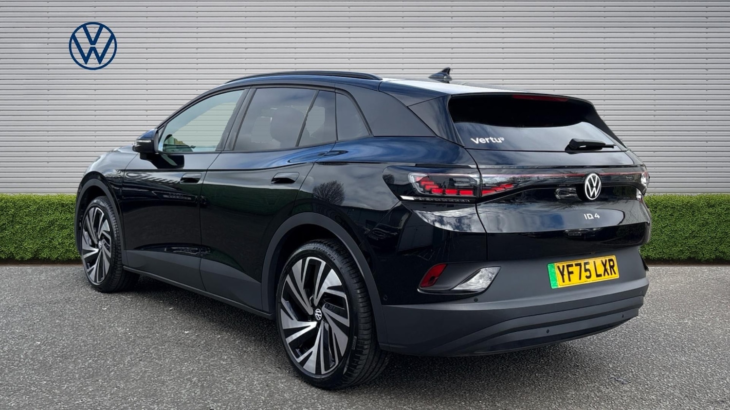 Used Volkswagen ID.4 2025 for sale - 78132157: Photo 3