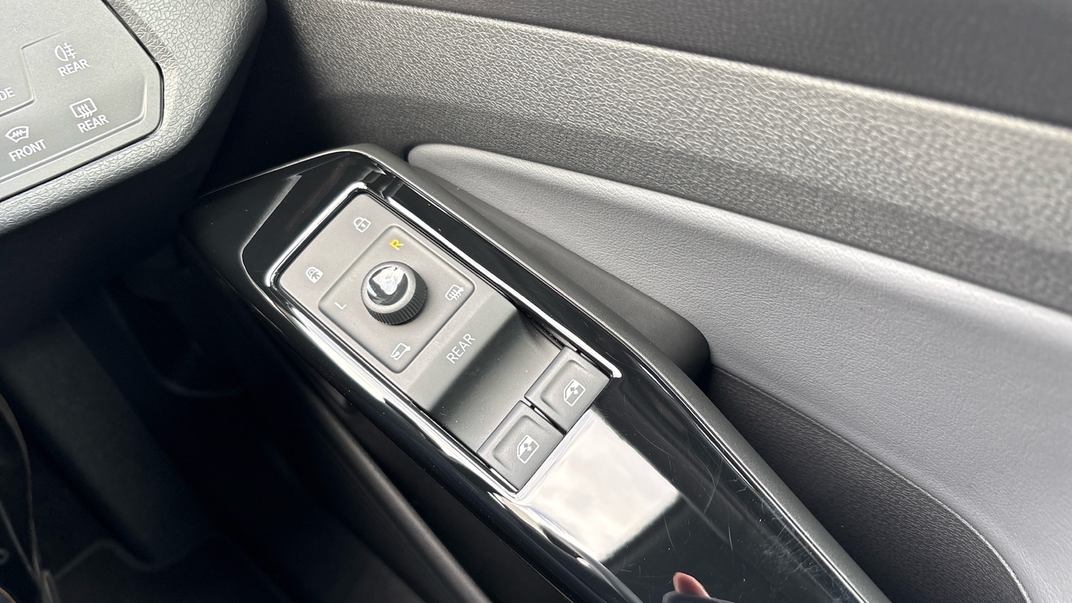 Used Volkswagen ID.4 2025 for sale - 78132157: Photo 38