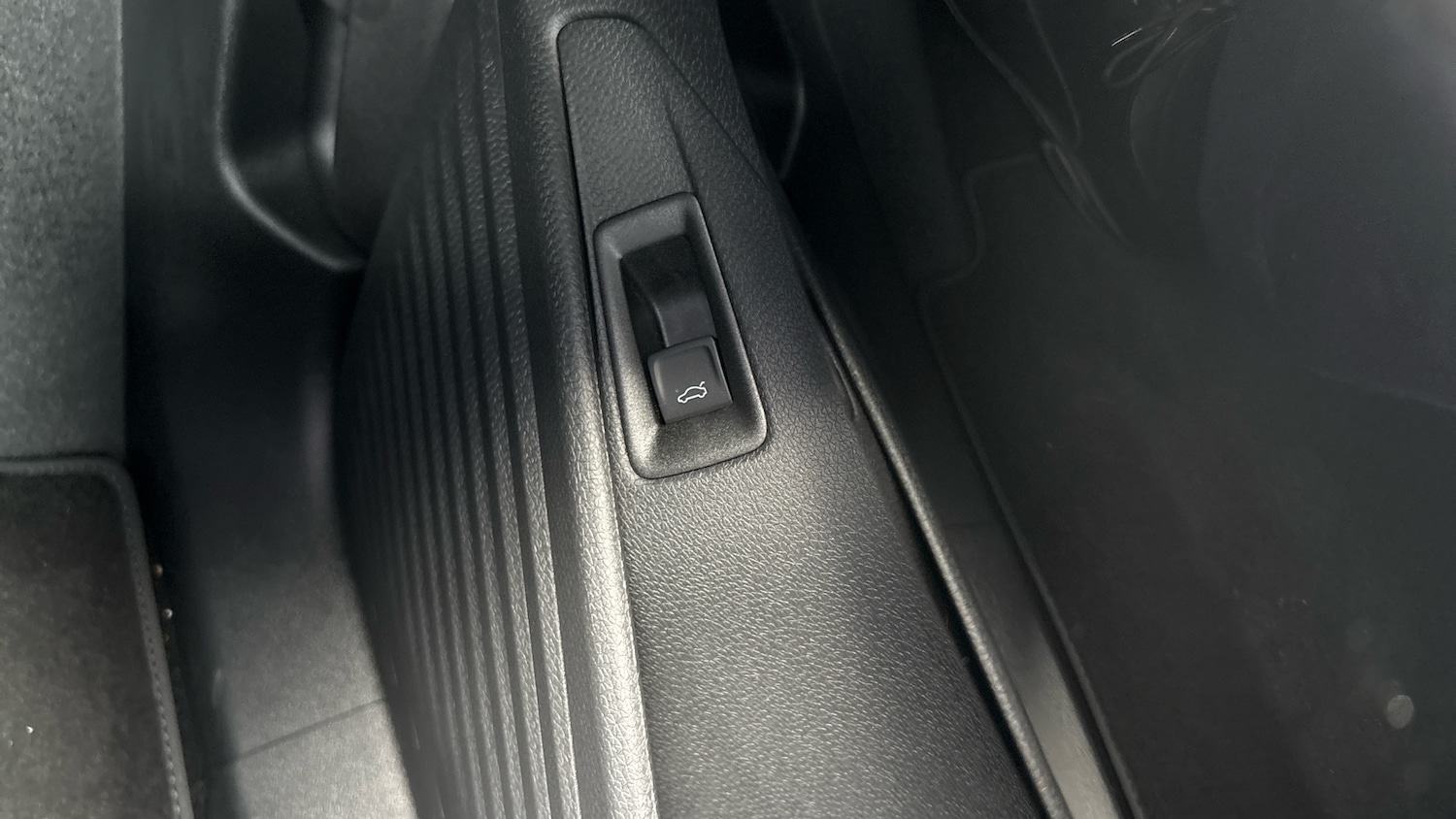 Used Volkswagen ID.4 2025 for sale - 78132157: Photo 41